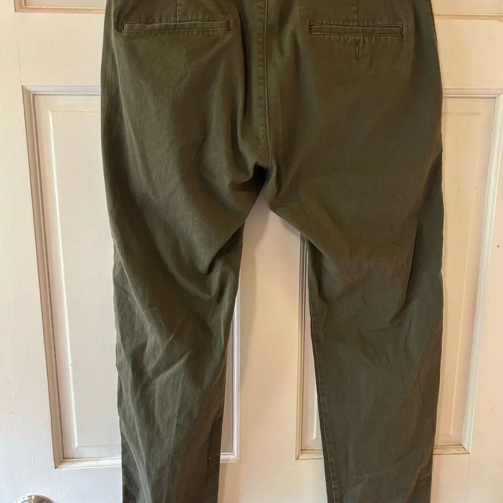J. Crew Green Chinos Slim Fit Cotton Blend- 34/30 slim